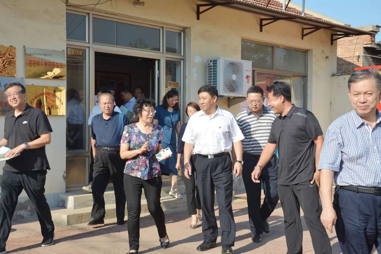 河北:沧州市政协副主席调研东光县扶贫项目和产业扶贫工作