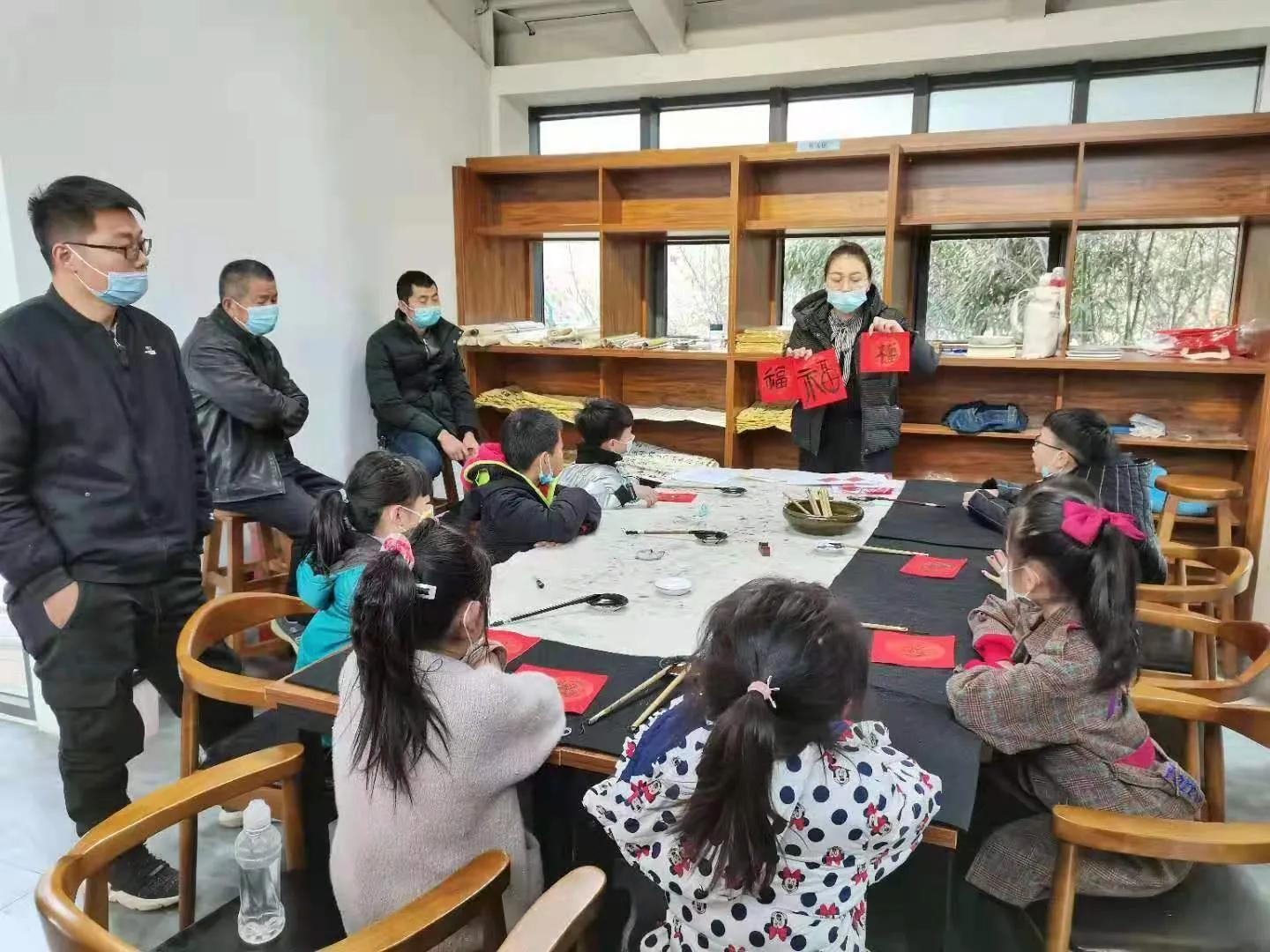 郑品书舍 李商隐店春节“爱心”活动