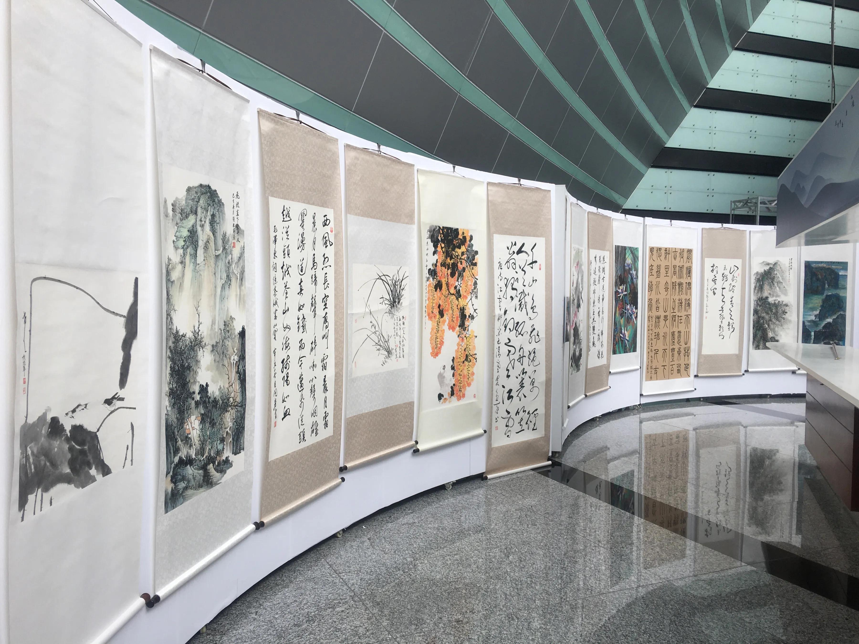 “百年初心”重大主题展暨一带一路全球巡展第13站盛大开幕