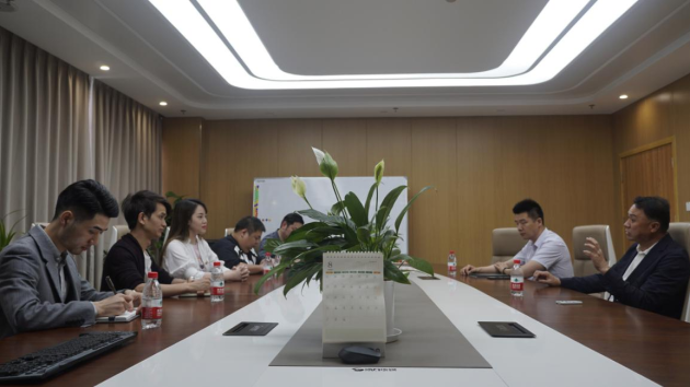 中国产业发展促进会副会长李小军考察渝万集团