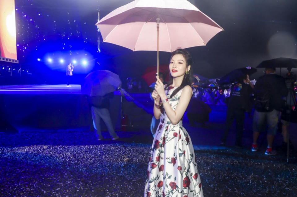 中国最年轻女制片人夏姣携《搏击人生》亮相北京国际电影节嘉年华