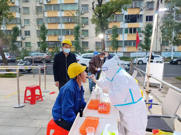 ��ɣ����ҽ�ˡ�����������