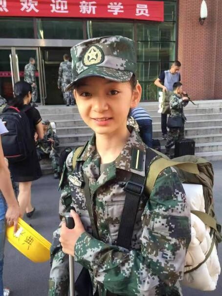 �������С�ɲ�¶�� ����ӭ����