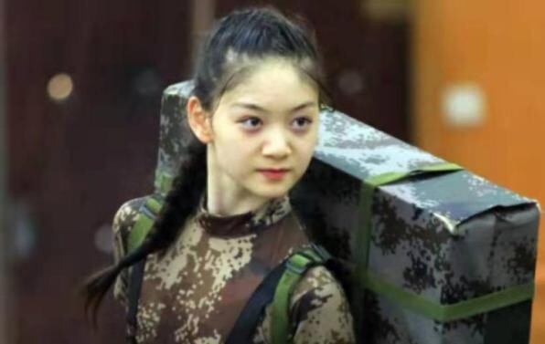 �������С�ɲ�¶�� ����ӭ����