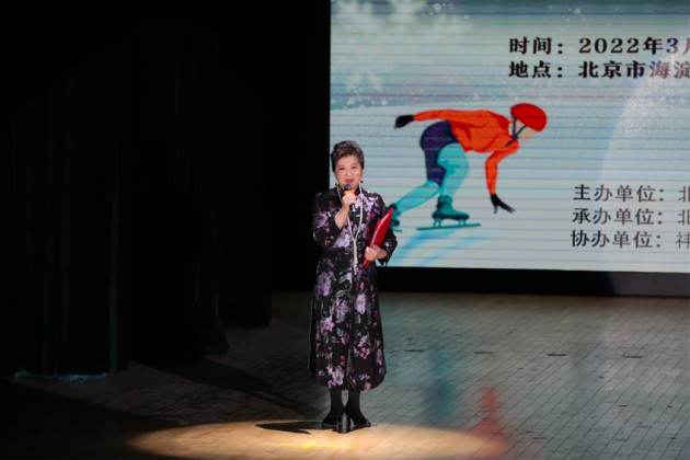 ������ƬЯ�ֶ��¸������ֻ�