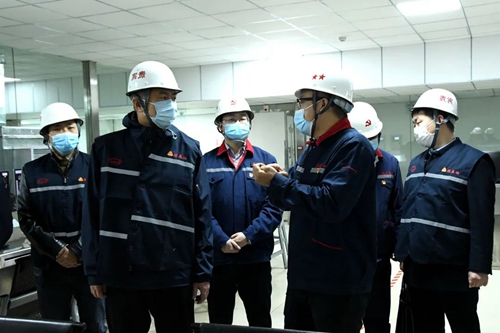 º�����������쵼������㼯�е���