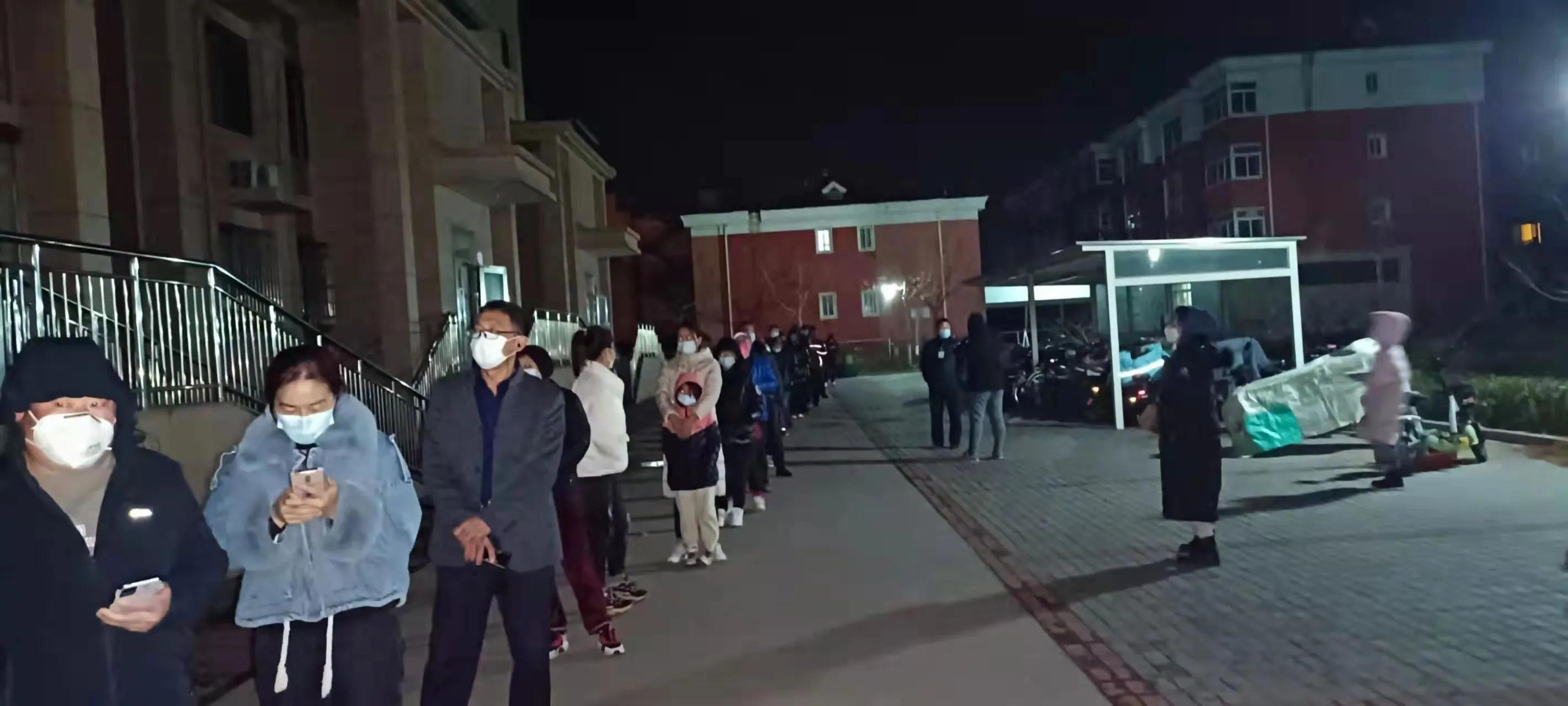 �ػʵ��и�������ͨ��ȫ�����ս����־Ը����ů���