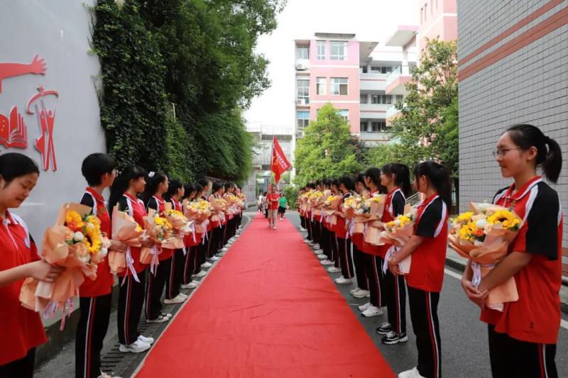 �ഺ���ţ������𺽡���������˼ʵ��ѧУ2022�����ѧ����ҵ����