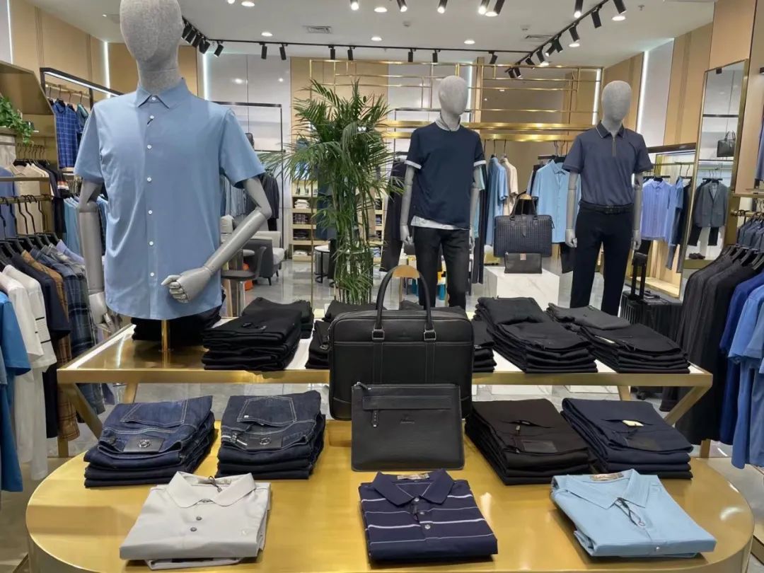 贝沙轩尼精品男装各大门店已恢复营业
