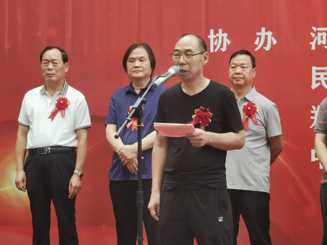 “临池不缀,坚韧不拔”马继普书法作品展”在郑州升达艺术馆开幕