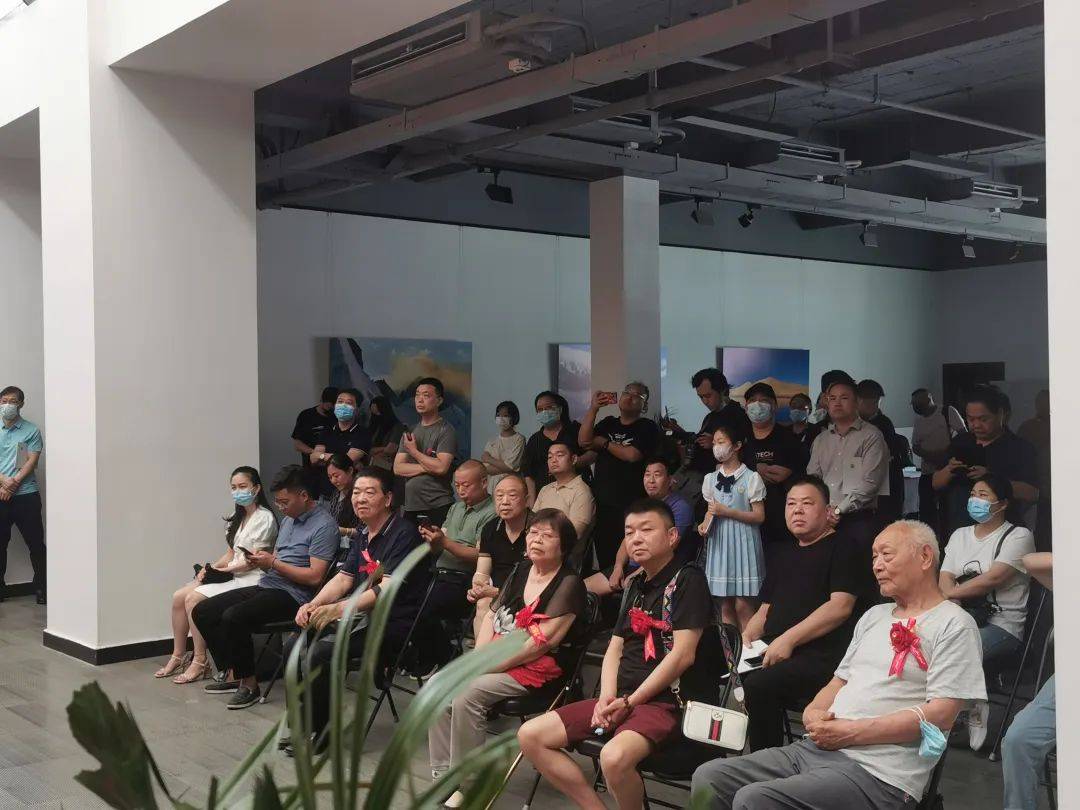“临池不缀,坚韧不拔”马继普书法作品展”在郑州升达艺术馆开幕
