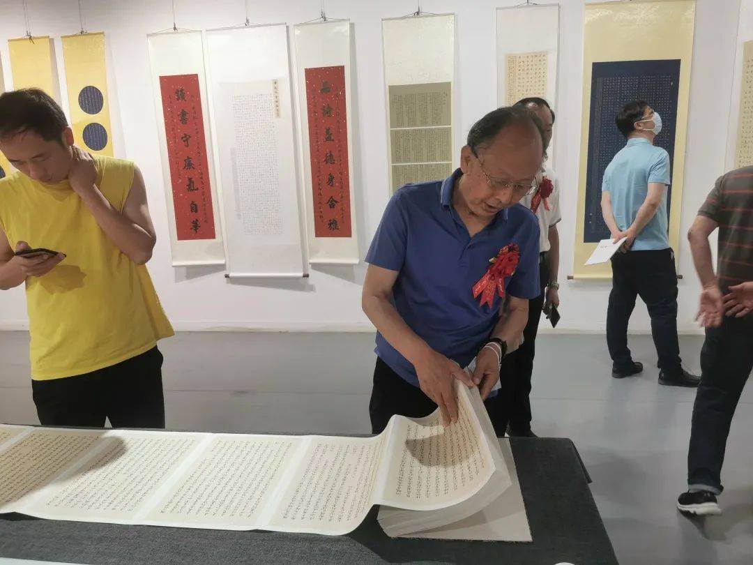 “临池不缀,坚韧不拔”马继普书法作品展”在郑州升达艺术馆开幕