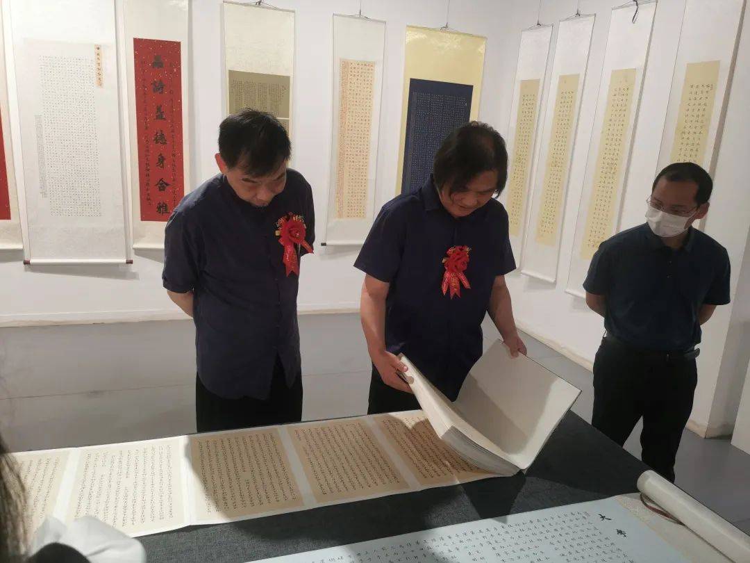 “临池不缀,坚韧不拔”马继普书法作品展”在郑州升达艺术馆开幕