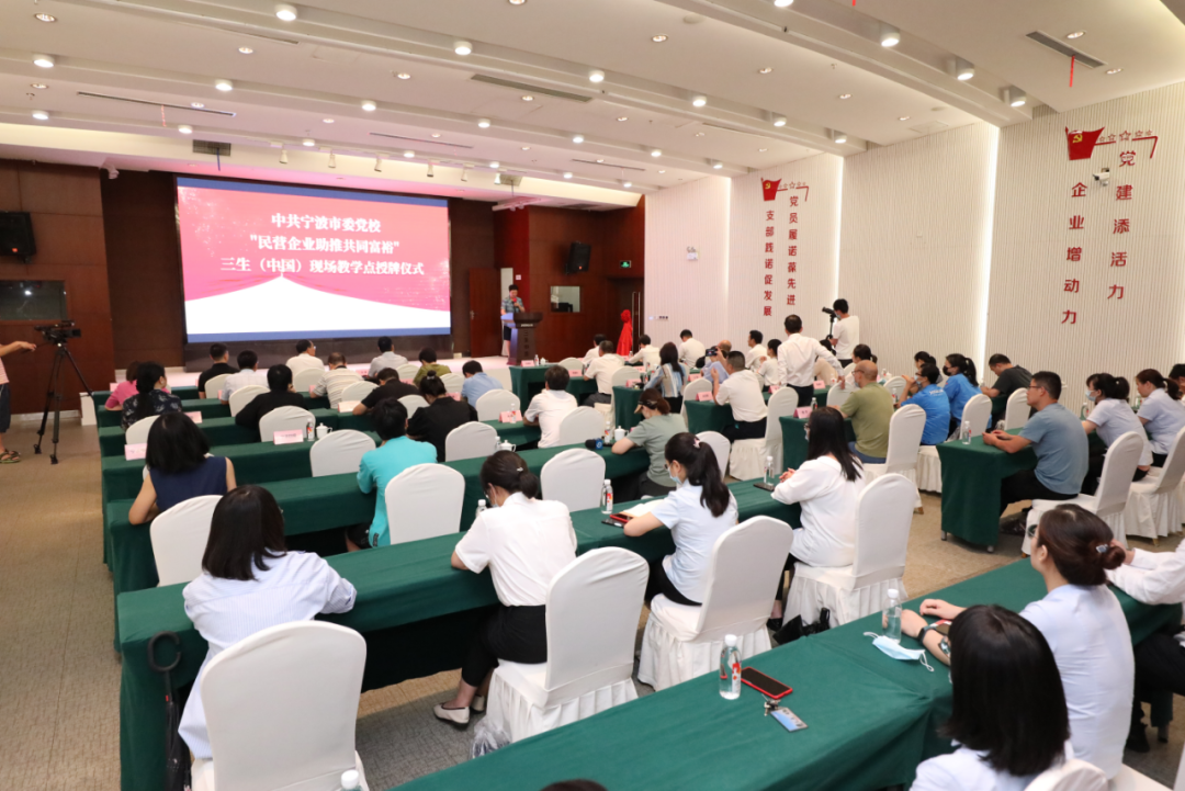 ����ʵ�� ���ơ��������С�������ͷ ���������ȷ�