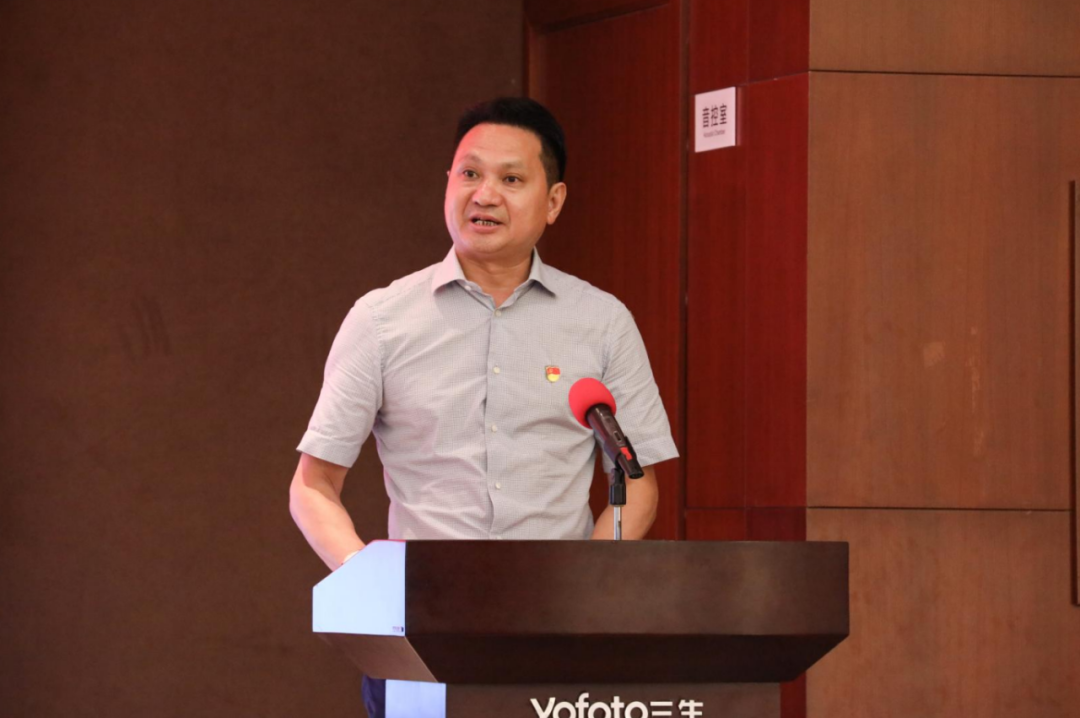 ����ʵ�� ���ơ��������С�������ͷ ���������ȷ�