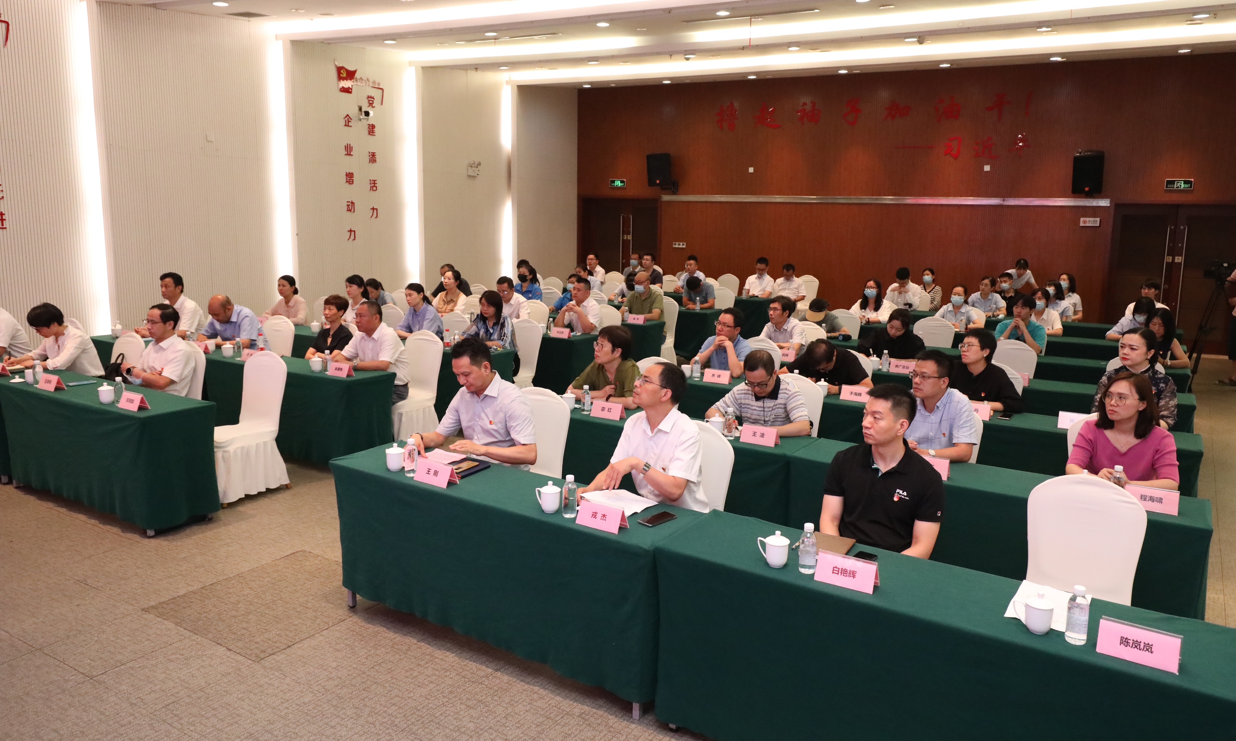 ����ʵ�� ���ơ��������С�������ͷ ���������ȷ�